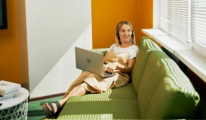 Работа из дома стала более популярной за последний год.