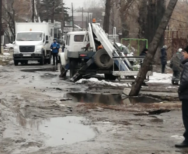 Авария на водопроводе.