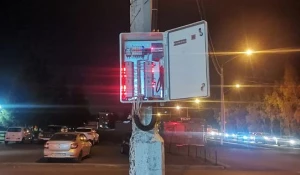 Перекресток. Светофор.