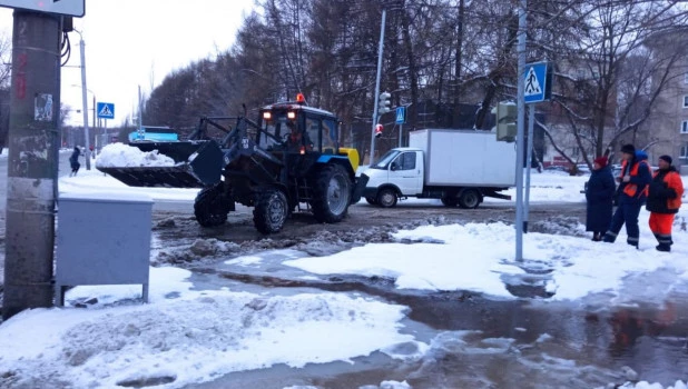 Коммунальное ЧП на ул. Юрина.