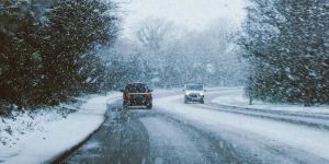 Метель. Снежная дорога.