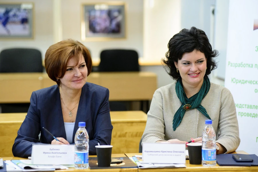 Ирина Бубенко, Альфа Банк (слева). 