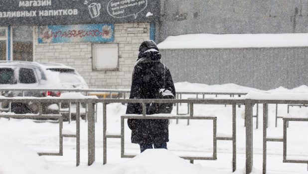 Мощный снегопад в Барнауле. 