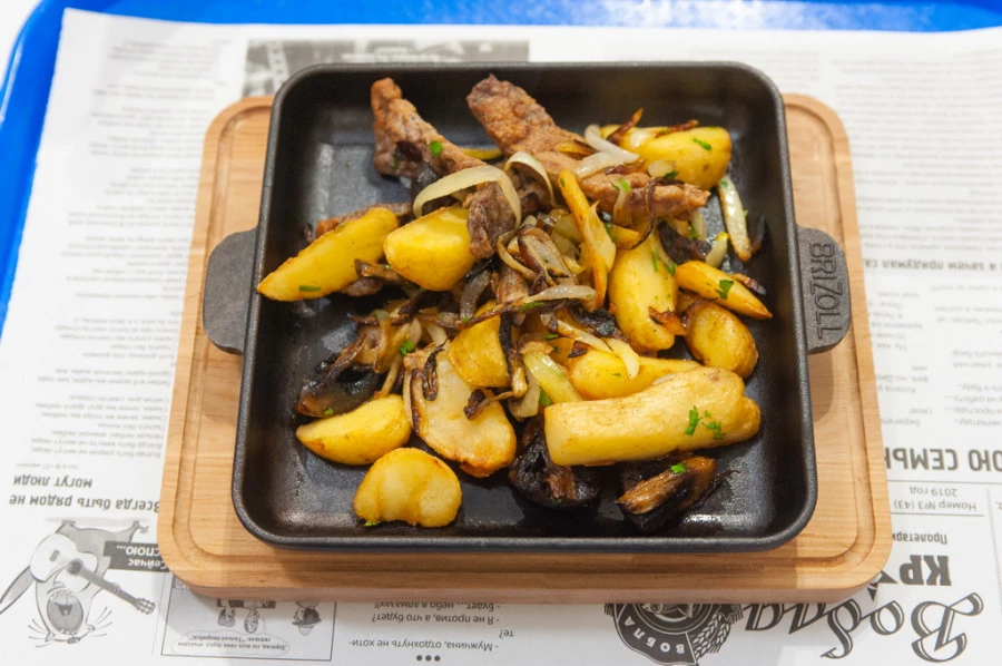 Кафе-закусочная «Вобла» на ул. Власихинской, 154-а.