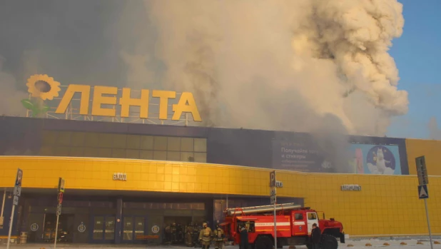 Пожар в томской "Ленте".