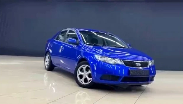 Автомобиль KIA CERATO.