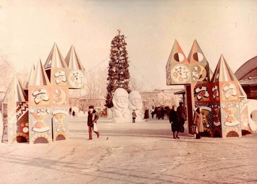 Новогодняя елка в Барнауле, 80-е. 