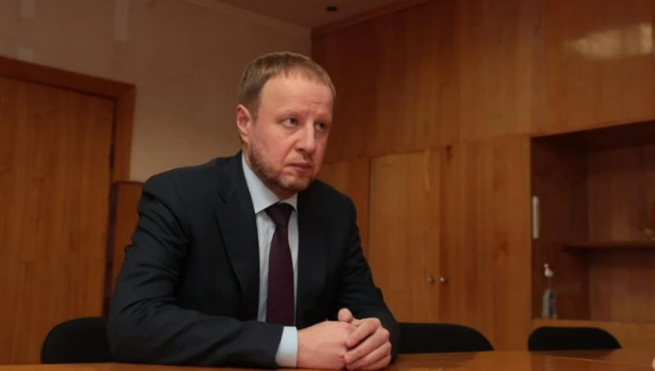 Виктор Томенко провел совещание в Яровом по поводу ТЭЦ.