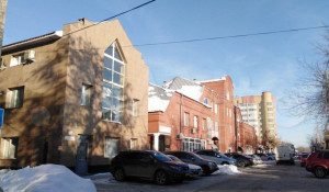 В Барнауле на ул. Пушкина, 38-б за 25 млн рублей продается коммерческое здание.