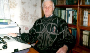 Алтайский писатель Иван Кудинов.