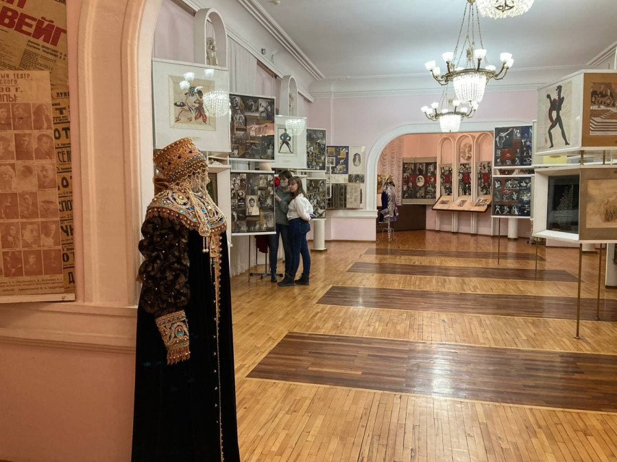 Музей в театре оперы и балета в Екатеринбурге