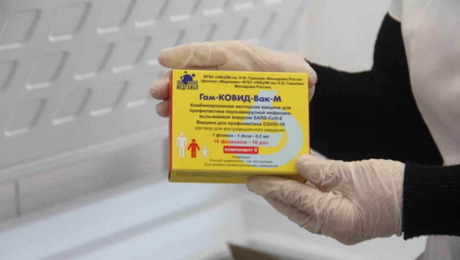 Более 80 тысяч детей и подростков вакцинируют от ковида в Алтайском крае