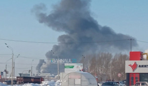 Пожар на ул. Трактовой в Барнауле.