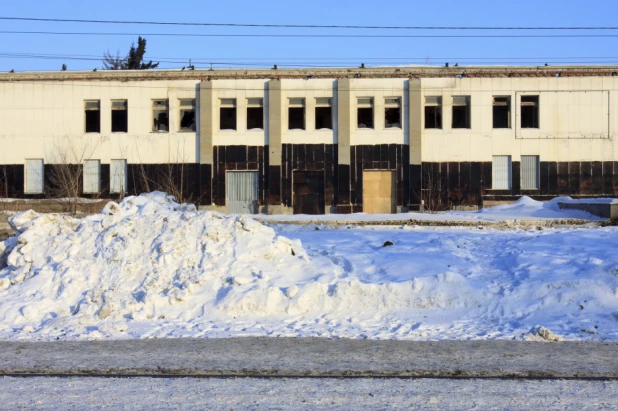 Окрестности первого подземного перехода в Барнауле.