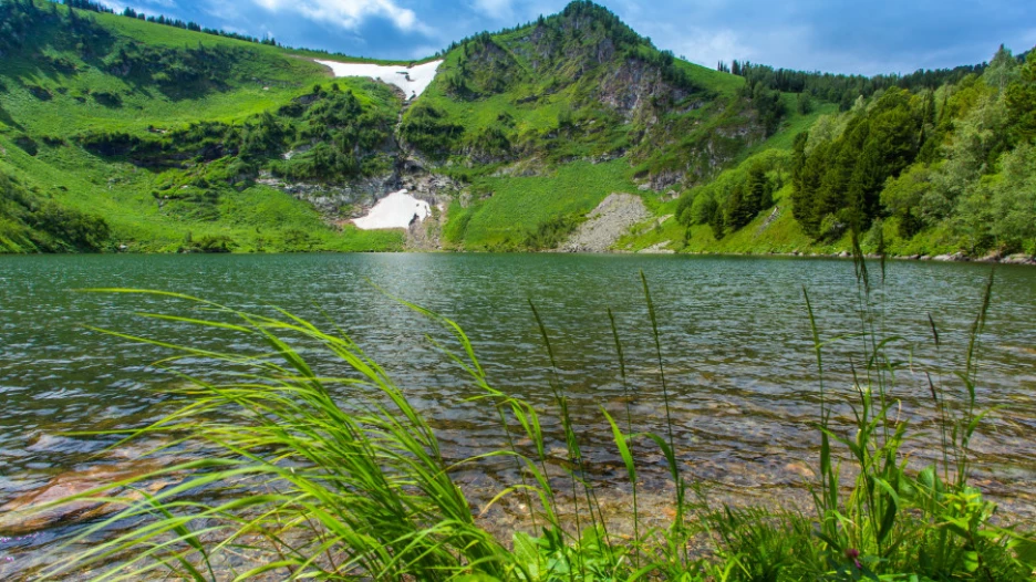 Озеро Озерное. Чарышский район.