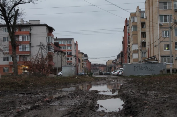 Дороги в поселке Российский.