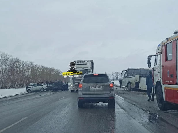 Массовое ДТП в Алтайском крае в Зональном районе.