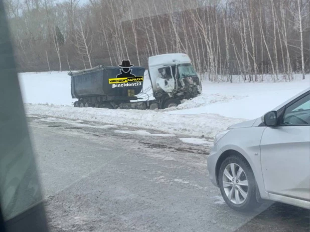 Массовое ДТП в Алтайском крае в Зональном районе.