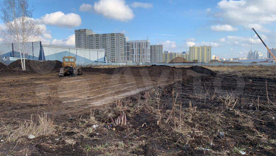 В Барнауле за 30 млн рублей выставили на продажу земельный участок на ул. Геодезическая, 109.