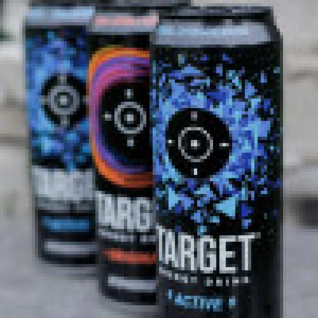 Линейка продуктов TARGET energy drink.