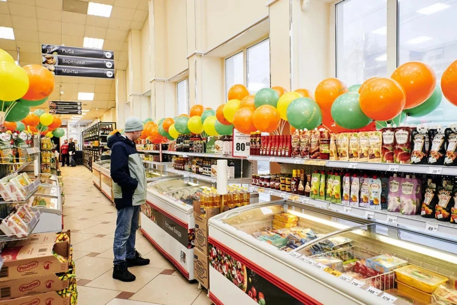 Открытие магазинов.