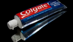 Компания Colgate-Palmolive ограничила импорт в Россию.