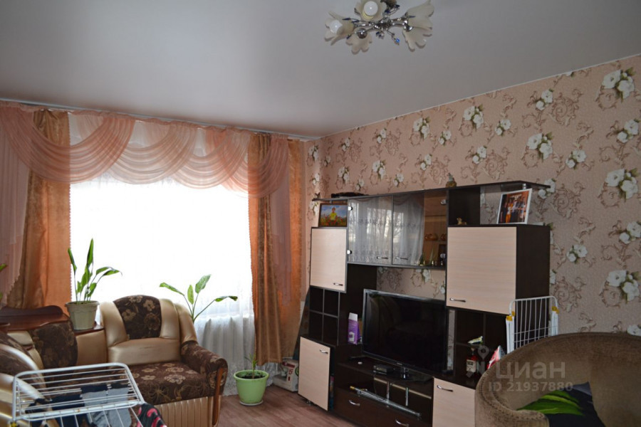В Новоалтайске за 3,7 млн рублей продается &quot;квартира на земле&quot;.