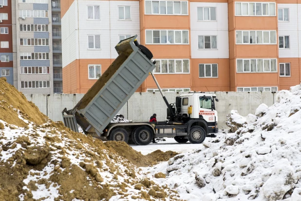 Стройка. Строительство в Барнауле.