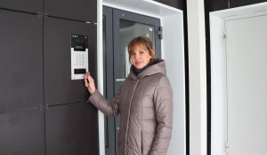 «Ростелеком» установил умные домофоны в Белокурихе и Горно-Алтайске.