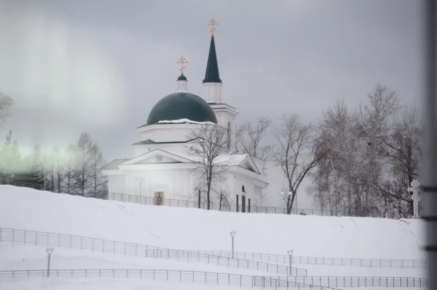 Снегопад в Барнауле. 24 марта 2022 года.