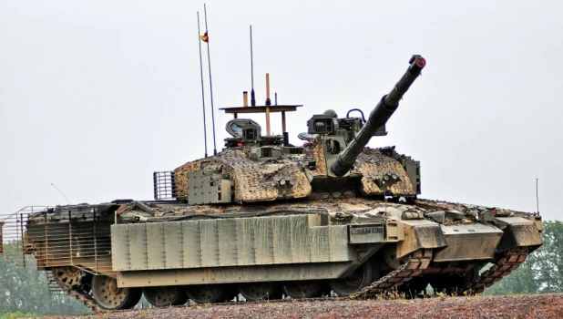 Британский танк Challenger 2.