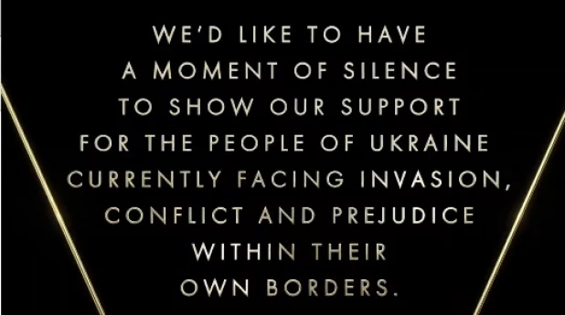 На "Оскаре" провели минуту молчания в связи с событиями на Украине.