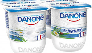 Йогурт Danone.