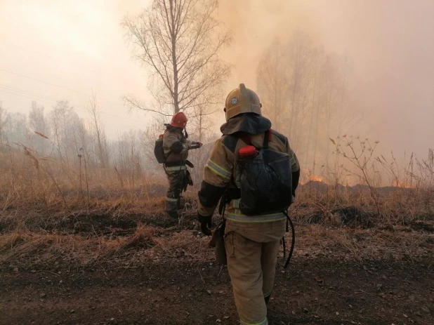 Пожар в урочище Страшной лог в Республике Алтай.

