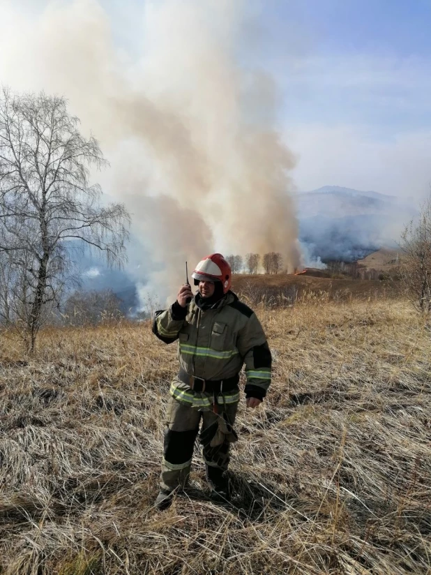 Пожар в урочище Страшной лог в Республике Алтай.

