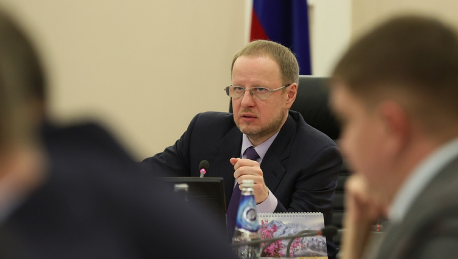 Виктор Томенко на заседании правительства Алтайского края по итогам 2021 года.
