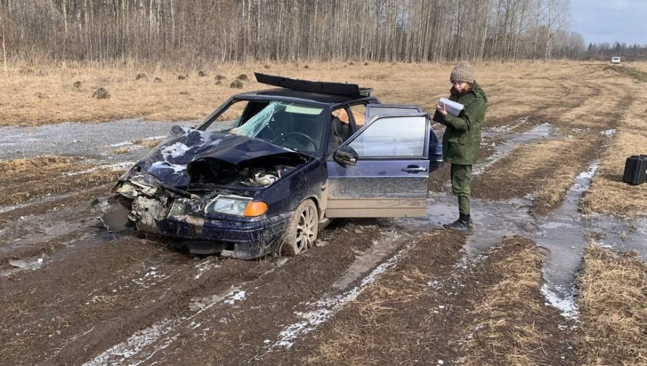 Пьяный полицейский насмерть переехал двух 16-летних девушек в Сибири