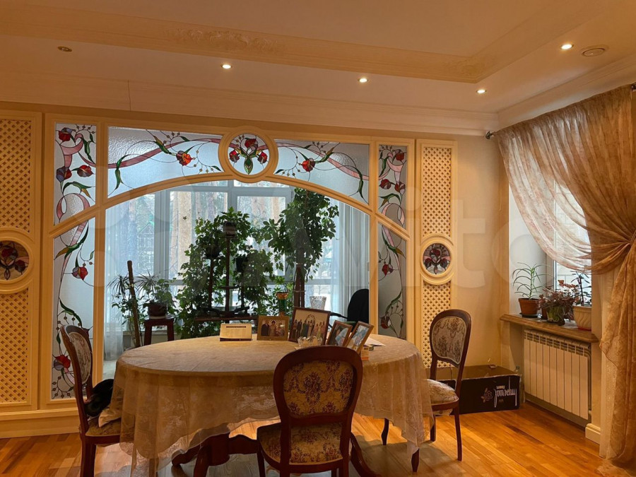 Трехкомнатная квартира на Змеиногорском тракет, 69 Л к4 за 60 тыс. рублей в месяц.