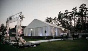 Площадка шатра.