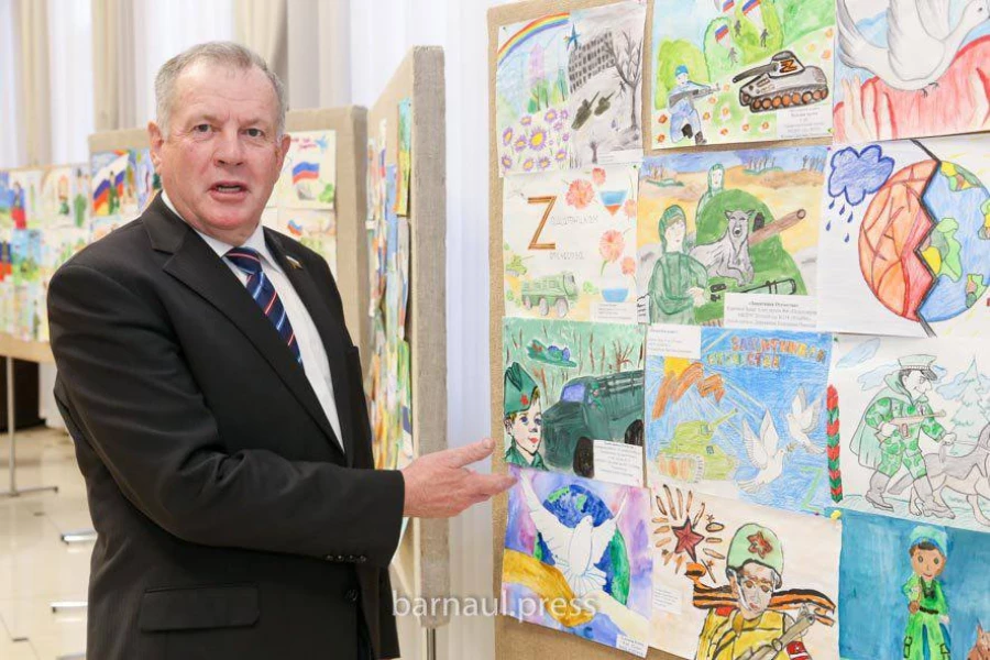 В Барнауле провели масштабный форум «Единой России».