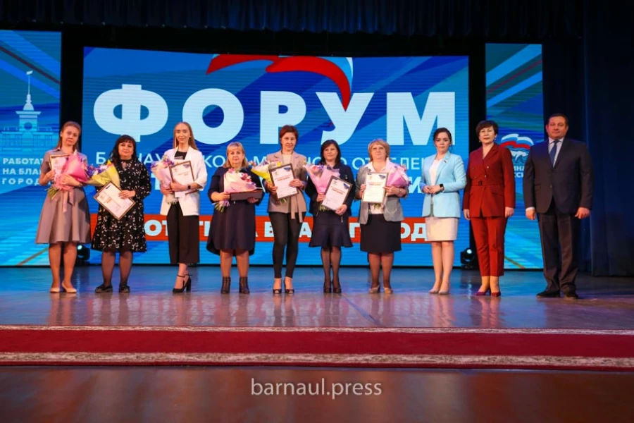 Церемония награждения победителей конкурса «Zащитникам Отечества».