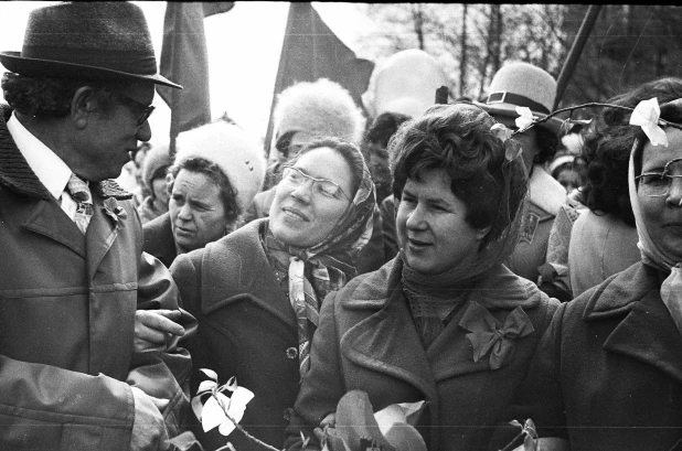 Первомайская демонстрация в Барнауле, 1970-е.