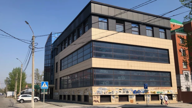 Здание в Барнауле на ул. Пролетарская, 89