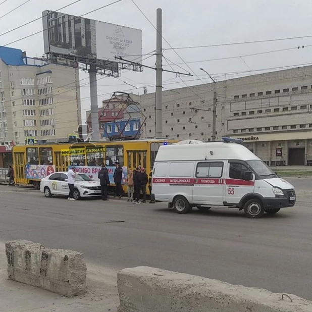 В Барнауле на "зебре" сбили пешехода. 