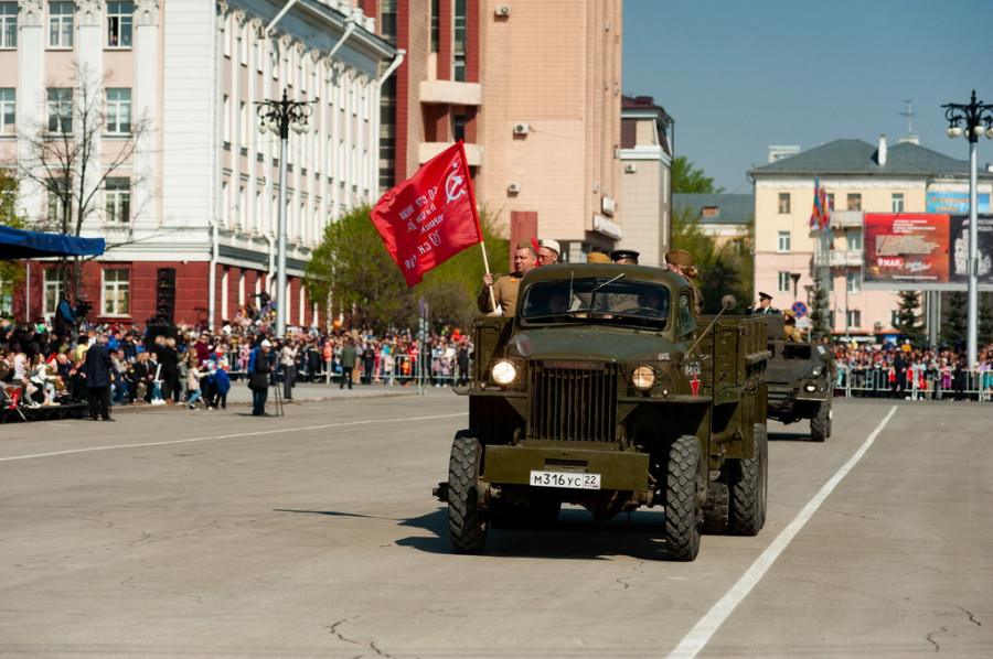 Бессмертный полк в Барнауле. 9 мая 2022 года. 