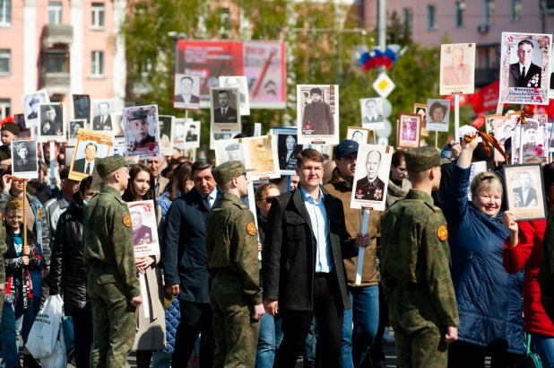 Бессмертный полк в Барнауле. 9 мая 2022 года. 