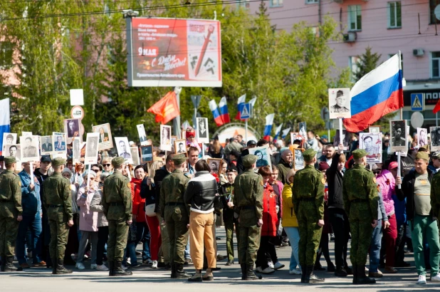 Бессмертный полк в Барнауле. 9 мая 2022 года. 