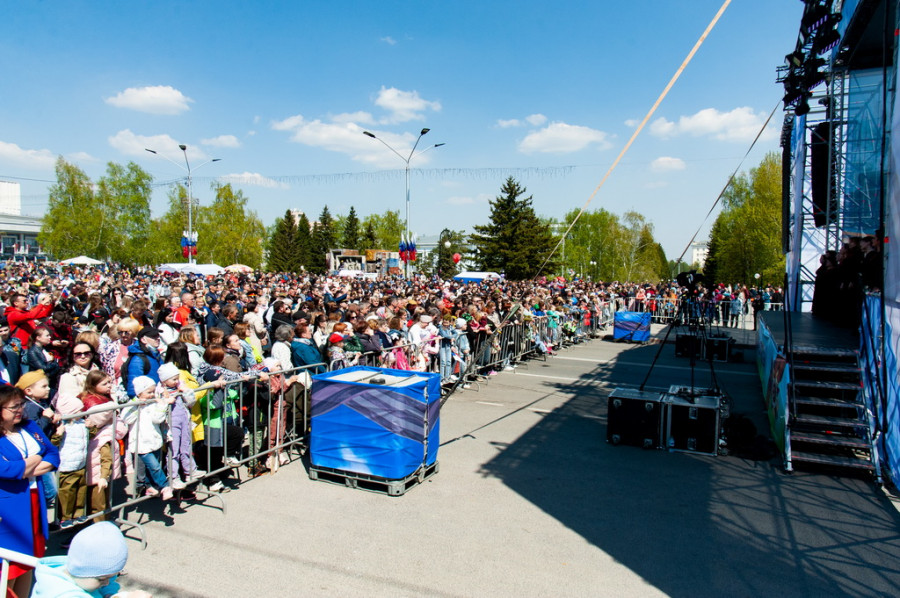 Концерт ко Дню Победы в Барнауле. 9 мая 2022 года.