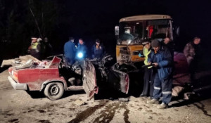 Три человека погибли в ДТП с автобусом в Бийске.