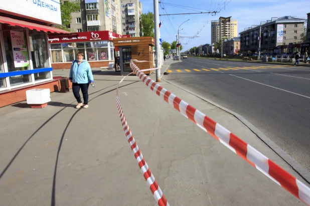 Первые большие пробки в Барнауле после закрытия моста на Новом рынке. Май 2022 года.